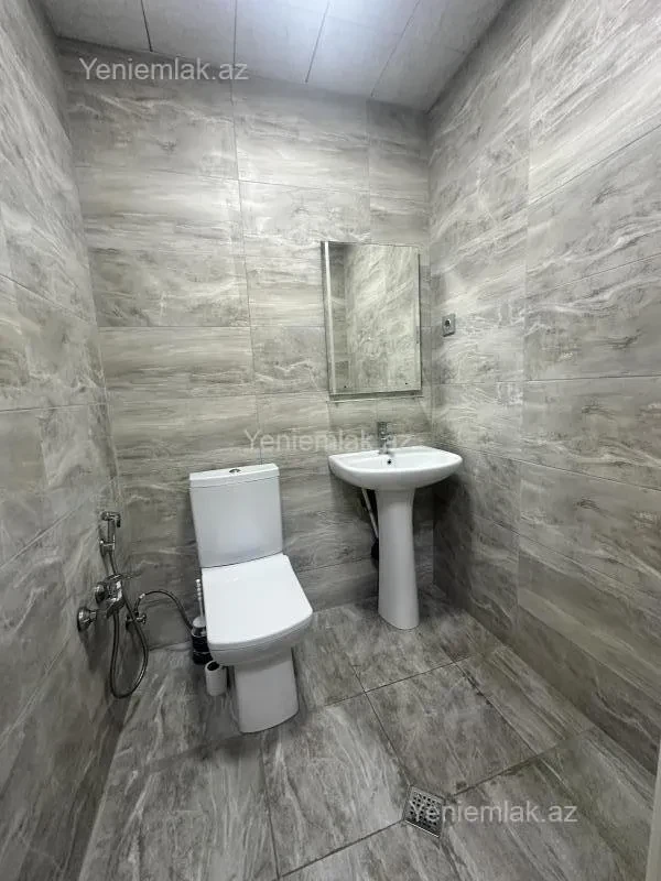 Satılır 3 otaqlı yeni tikili 88 m²