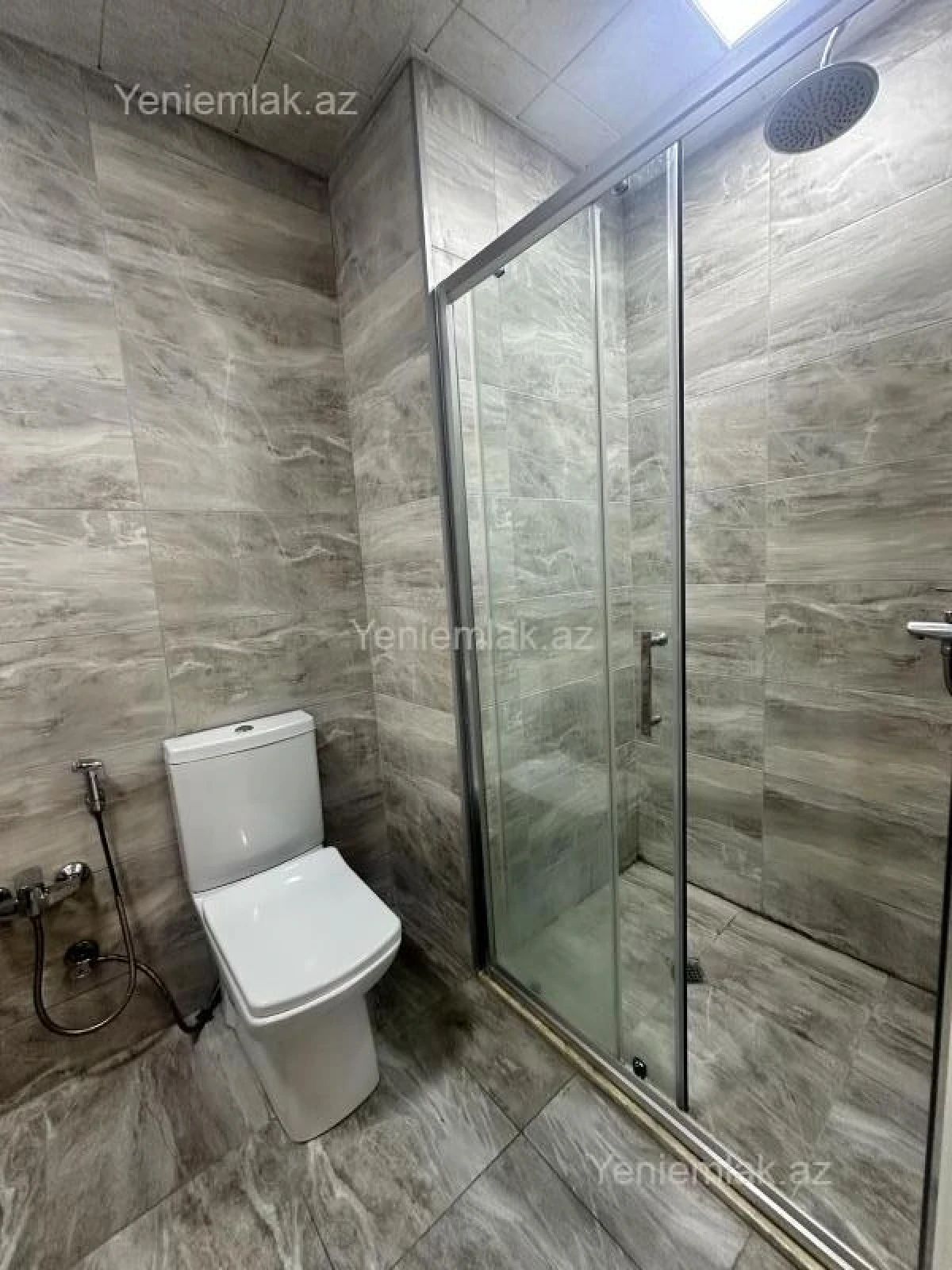 Satılır 3 otaqlı yeni tikili 88 m²