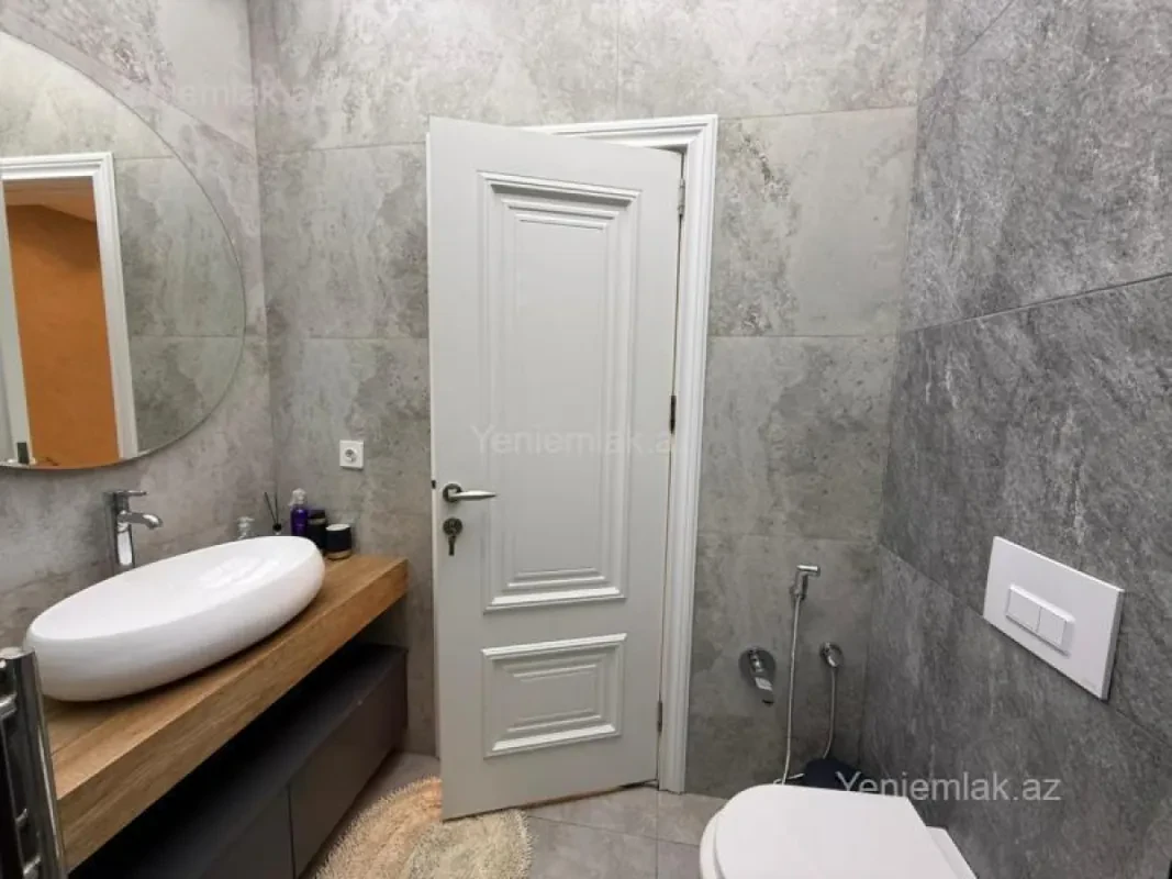 Satılır 3 otaqlı yeni tikili 157 m²