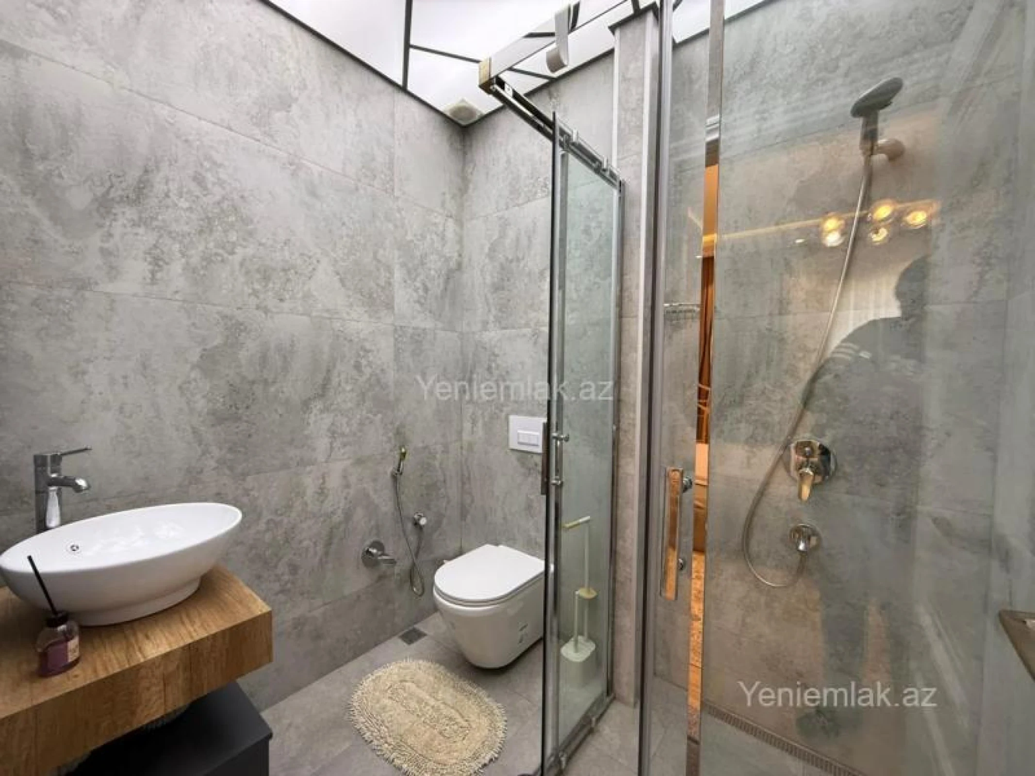 Satılır 3 otaqlı yeni tikili 157 m²