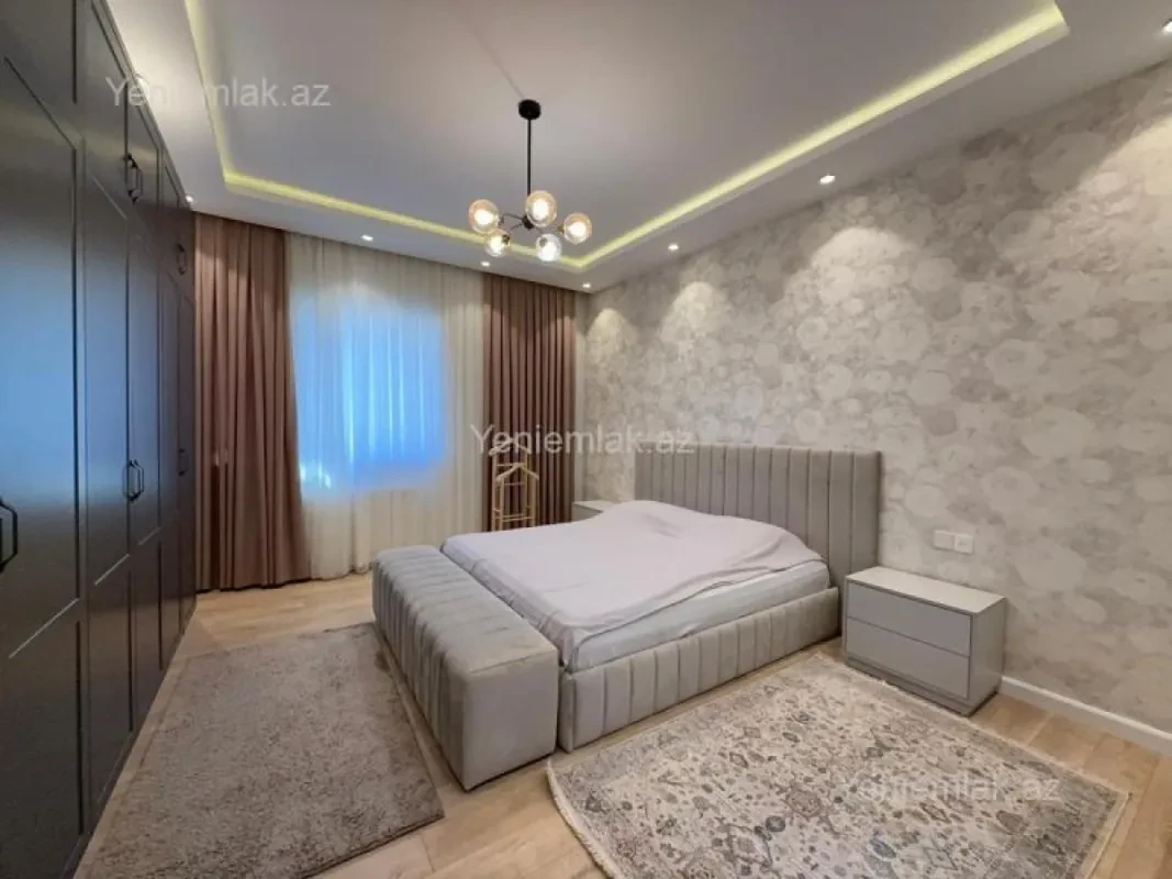 Satılır 3 otaqlı yeni tikili 157 m²