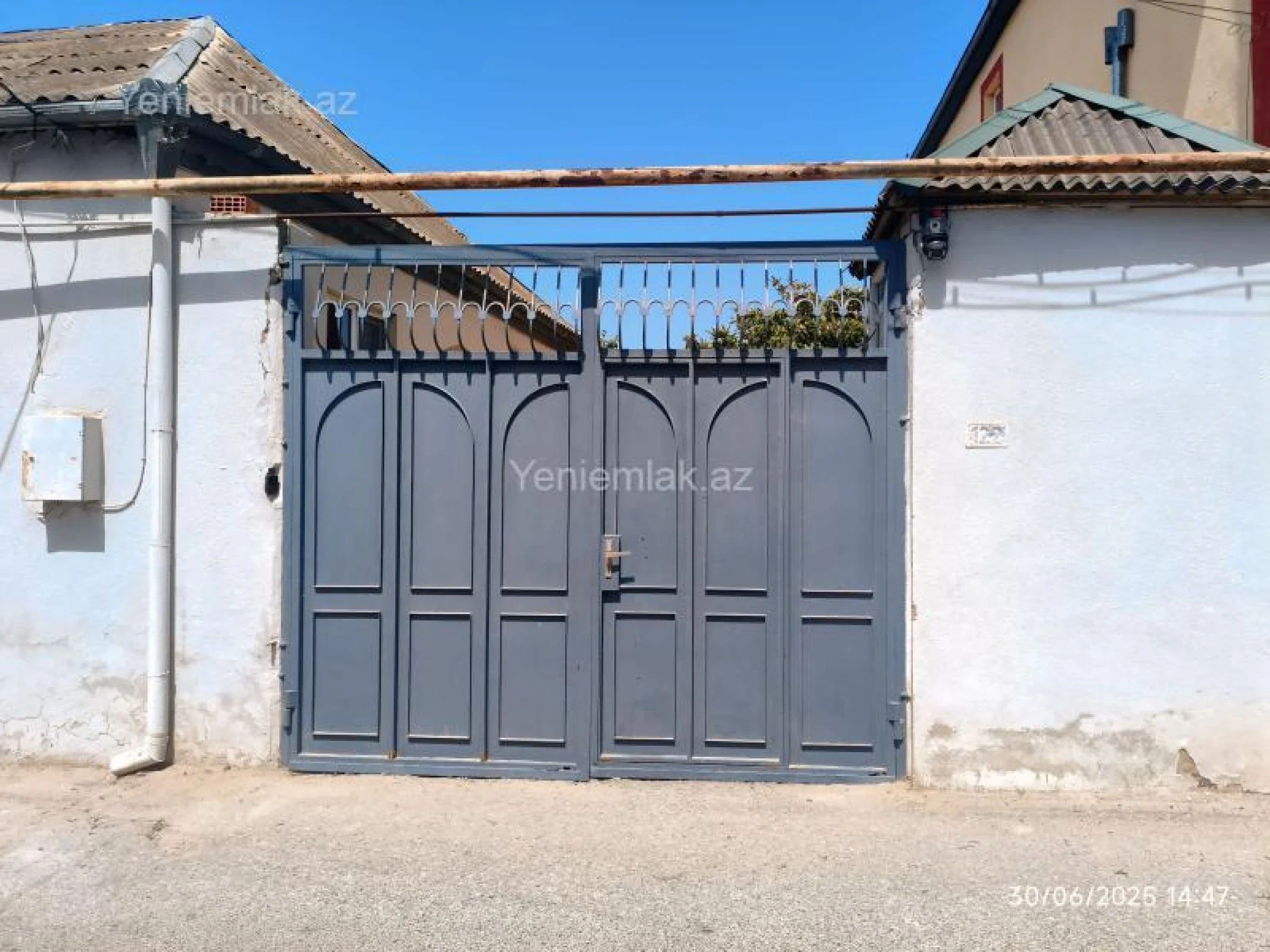 Satılır 4 otaqlı həyət evi 125 m²