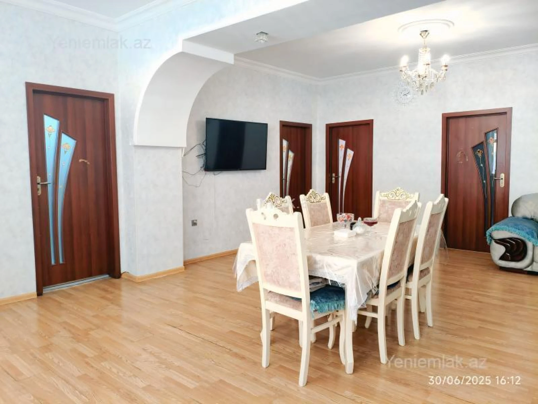 Satılır 4 otaqlı həyət evi 125 m²