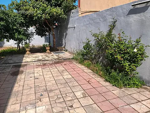 Satılır 4 otaqlı həyət evi 125 m²