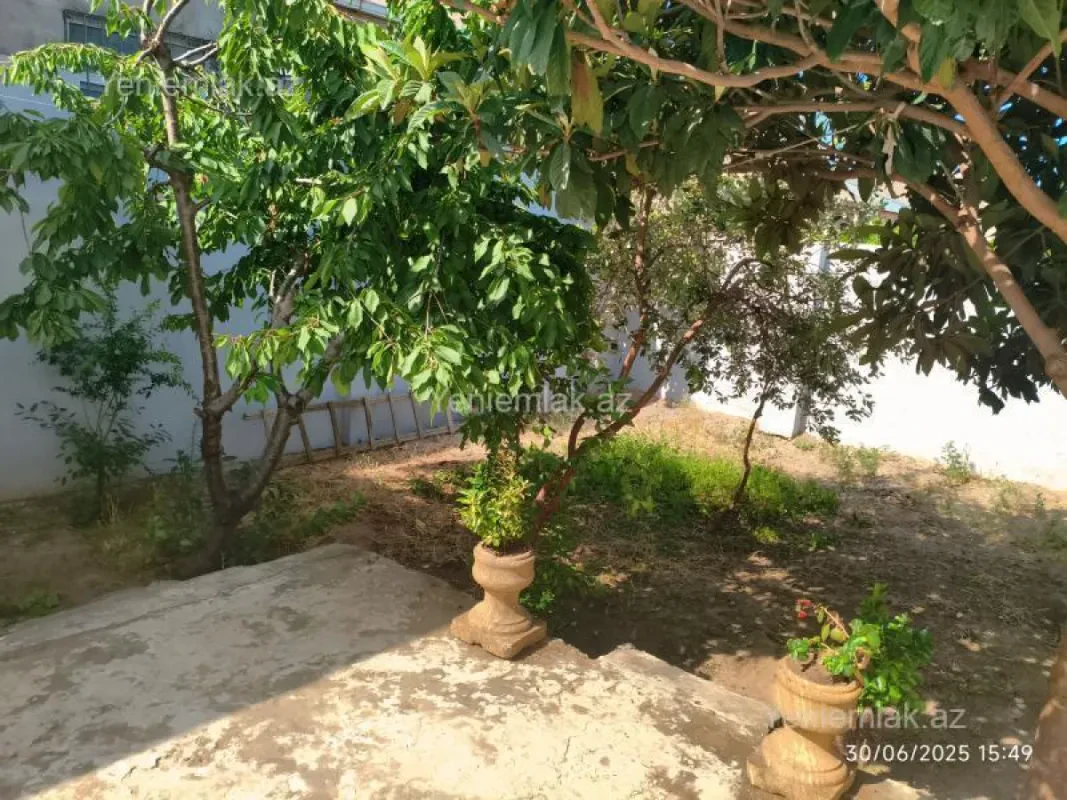 Satılır 4 otaqlı həyət evi 125 m²