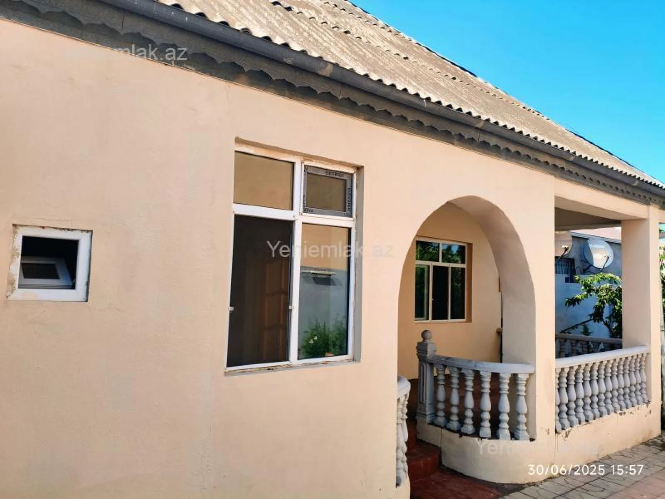 Satılır 4 otaqlı həyət evi 125 m²