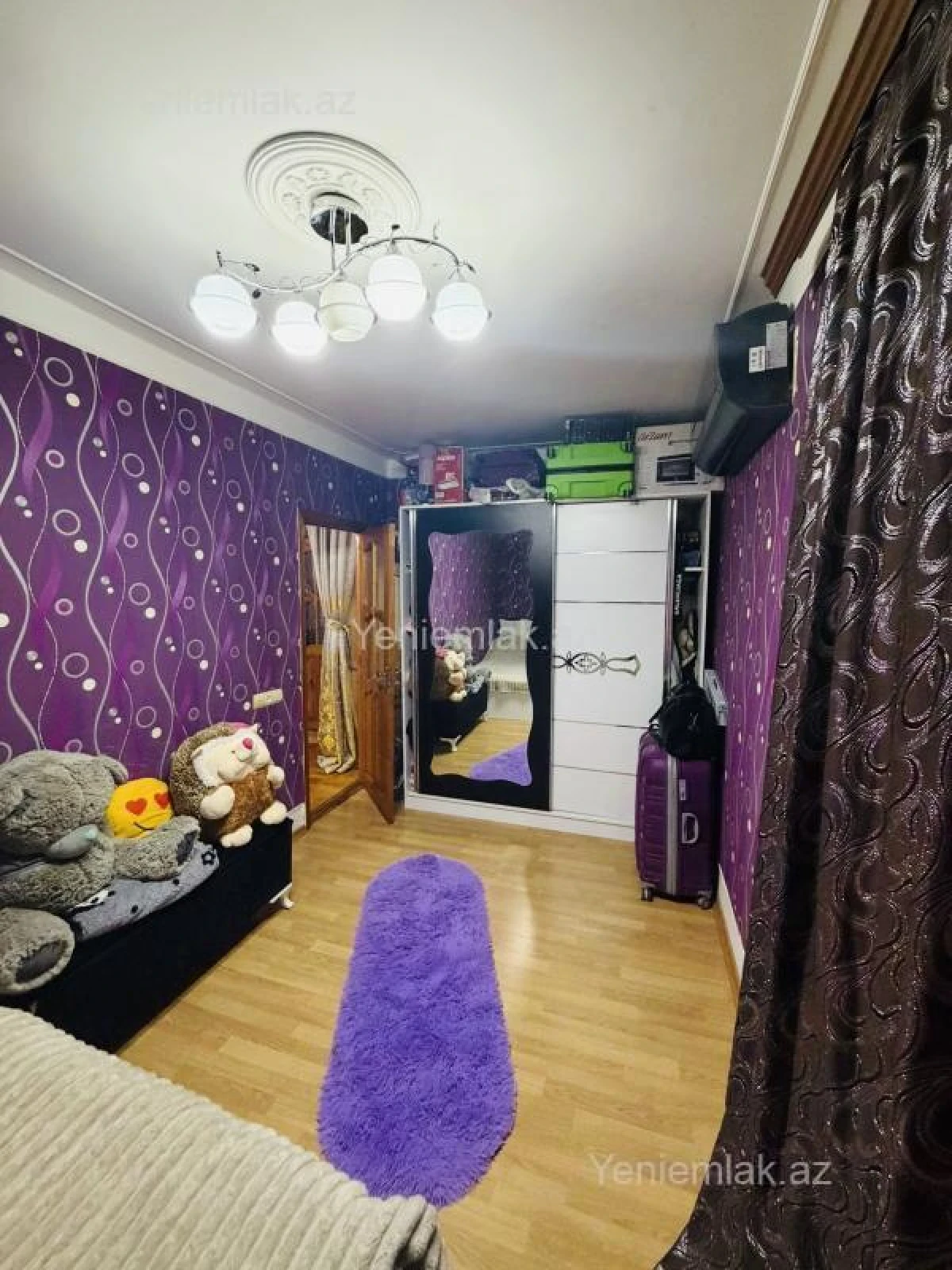 Satılır 2 otaqlı köhnə tikili 50 m²