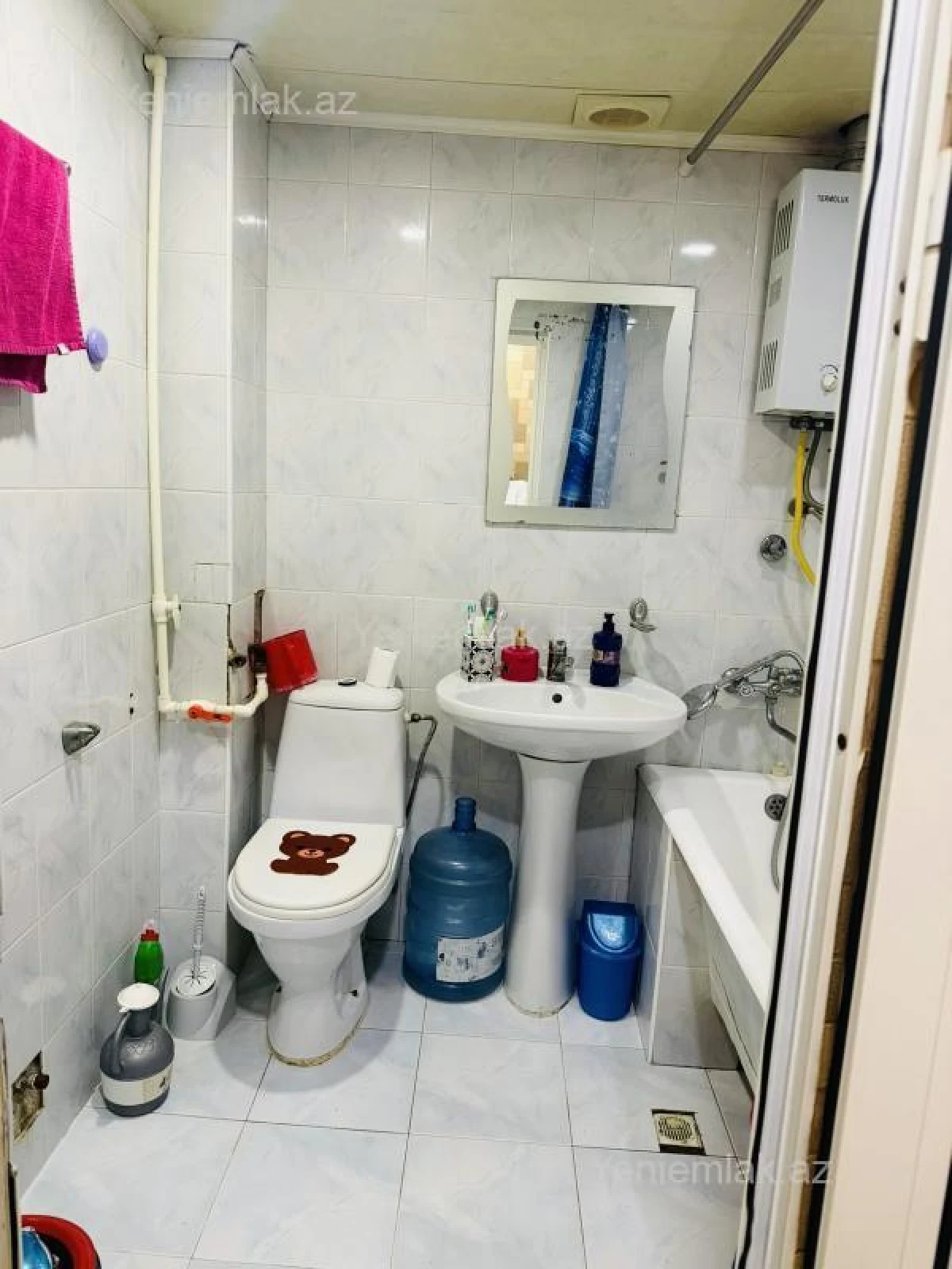 Satılır 2 otaqlı köhnə tikili 50 m²