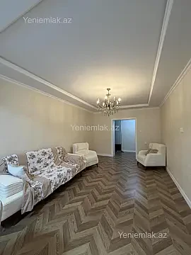 Satılır 3 otaqlı köhnə tikili 90 m²