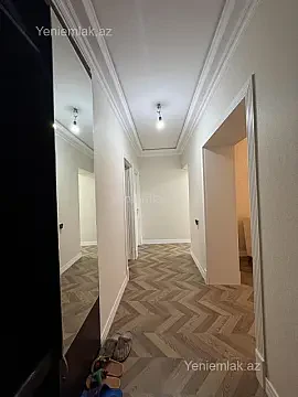 Satılır 3 otaqlı köhnə tikili 90 m²