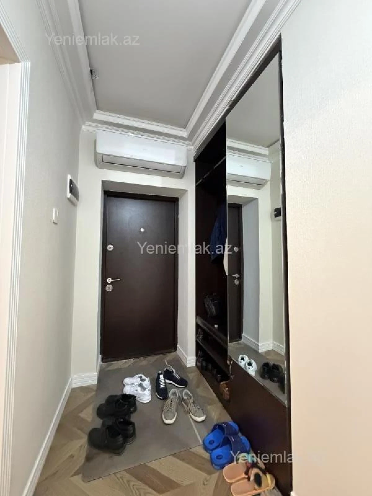Satılır 3 otaqlı köhnə tikili 90 m²