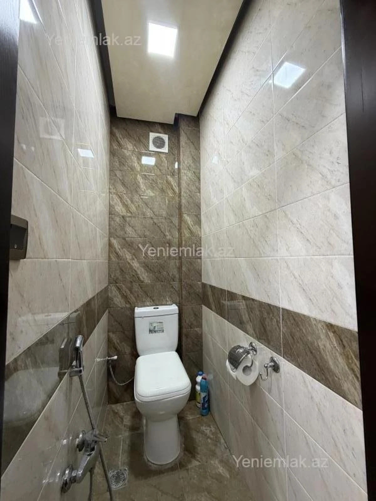Satılır 3 otaqlı köhnə tikili 90 m²