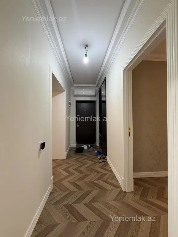 Satılır 3 otaqlı köhnə tikili 90 m²