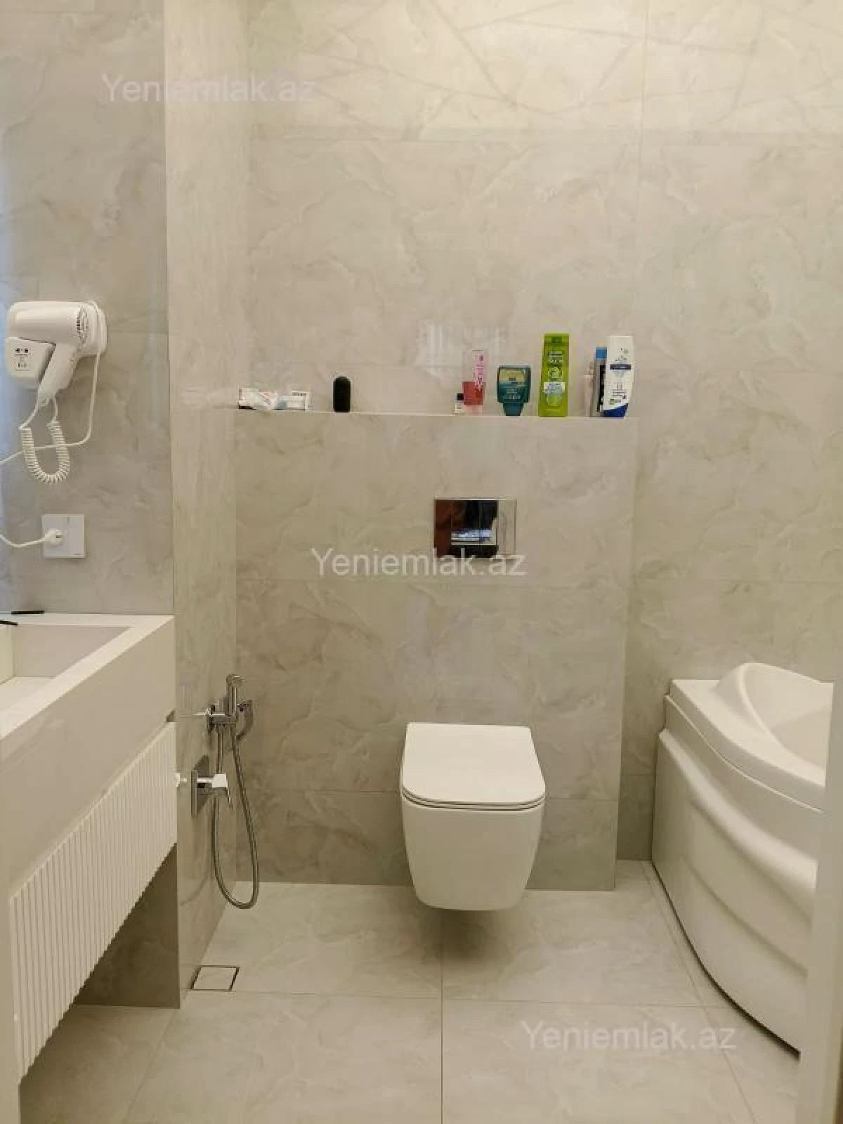 Satılır 4 otaqlı yeni tikili 156 m²