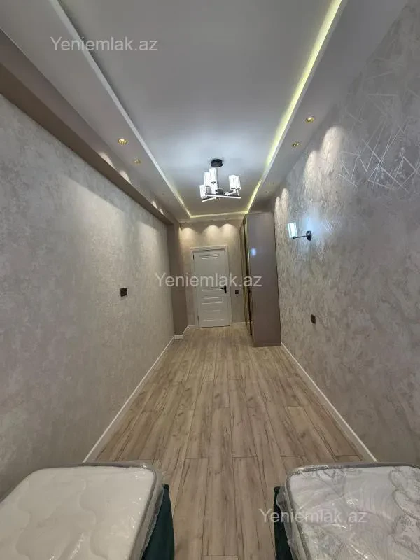 Satılır 3 otaqlı yeni tikili 110 m²