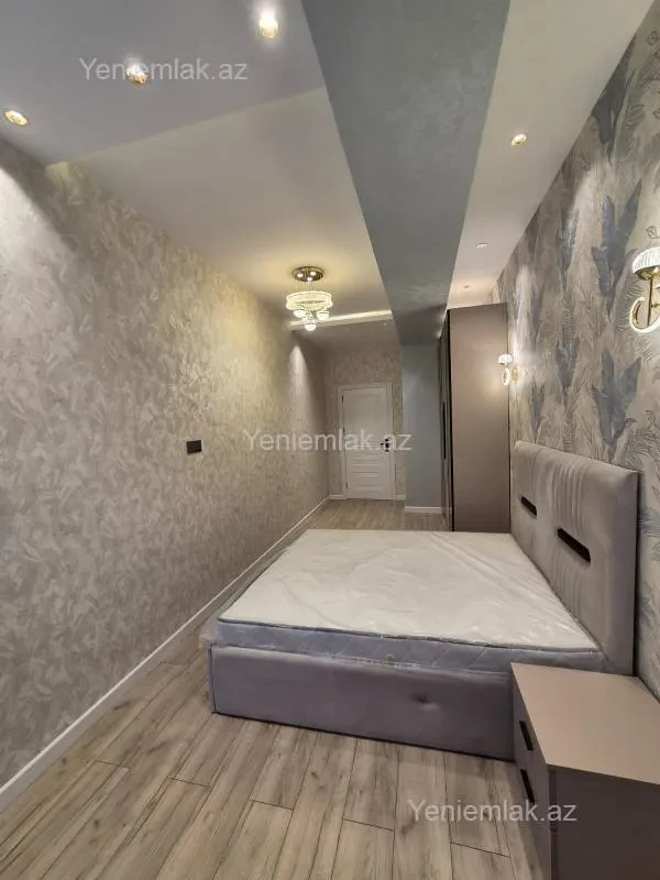 Satılır 3 otaqlı yeni tikili 110 m²
