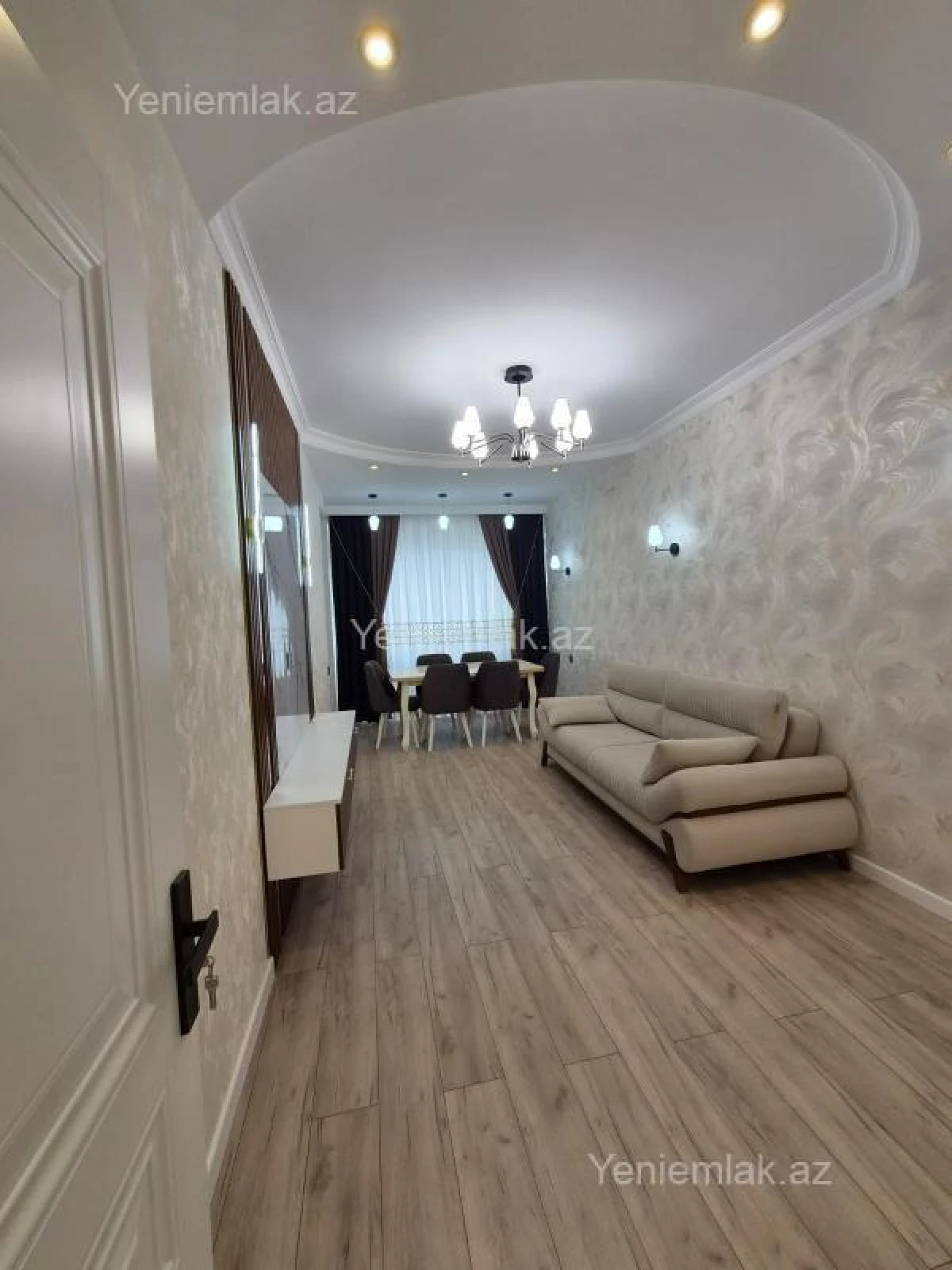 Satılır 3 otaqlı yeni tikili 110 m²