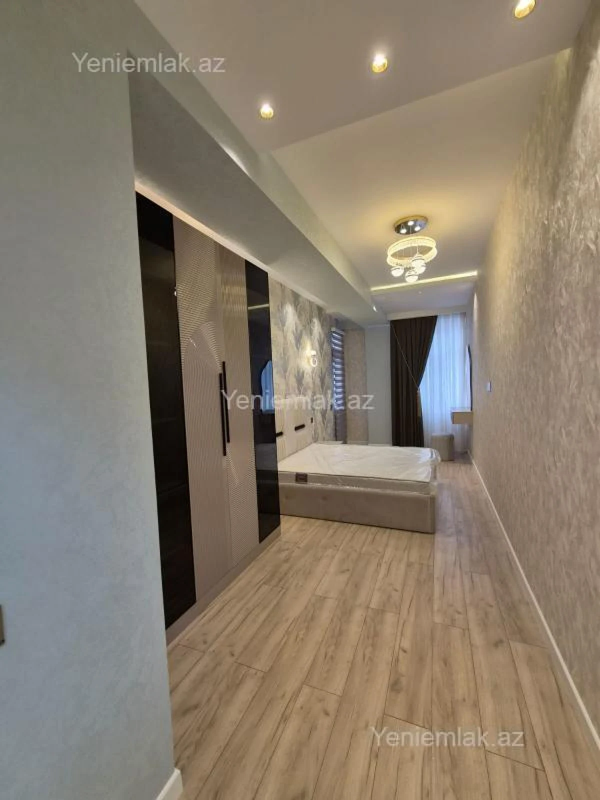 Satılır 3 otaqlı yeni tikili 110 m²