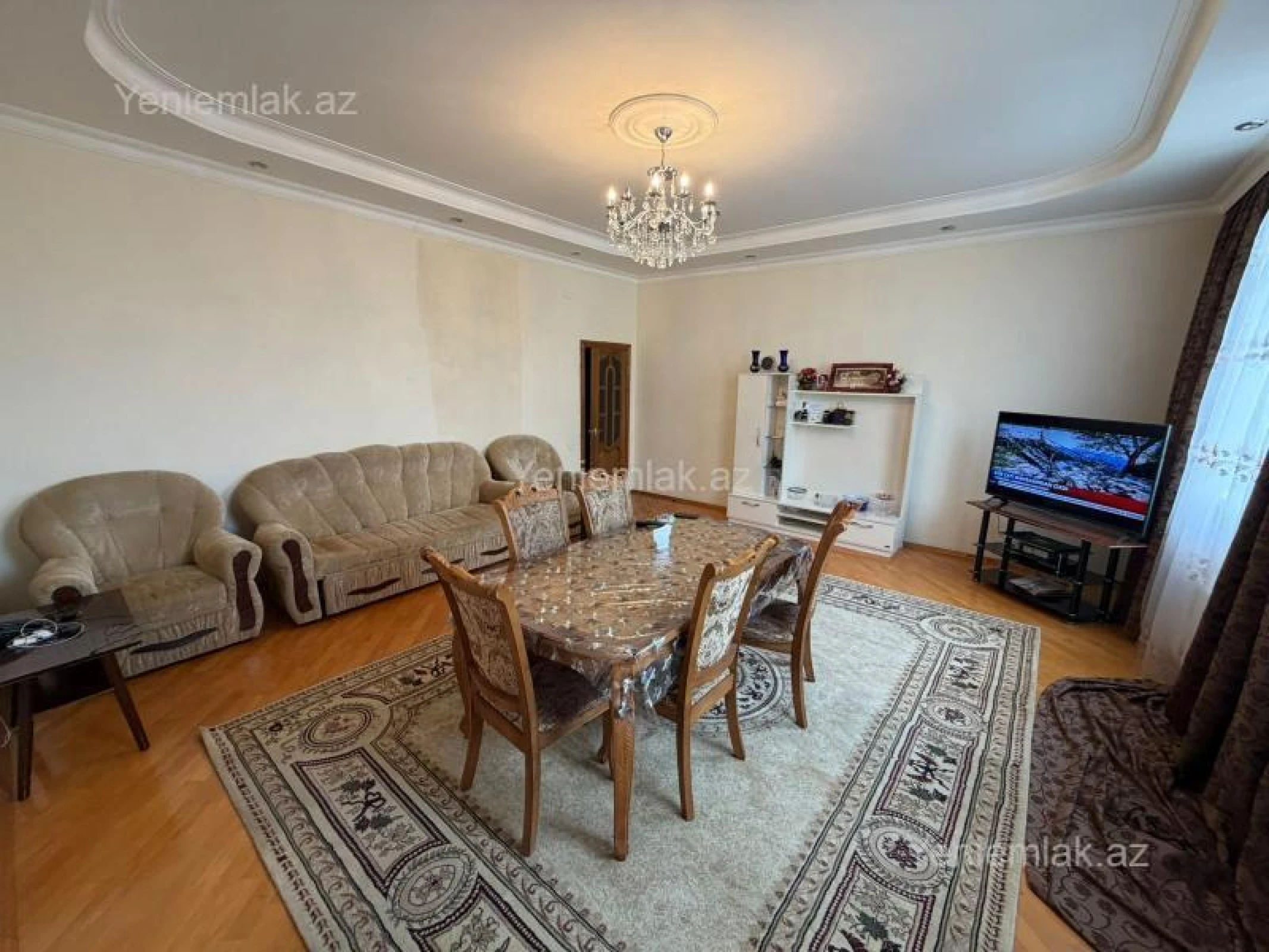 Satılır 3 otaqlı yeni tikili 125 m²