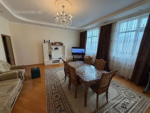 Satılır 3 otaqlı yeni tikili 125 m²
