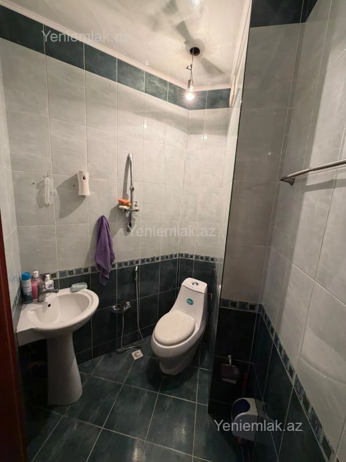 Satılır 3 otaqlı yeni tikili 125 m²