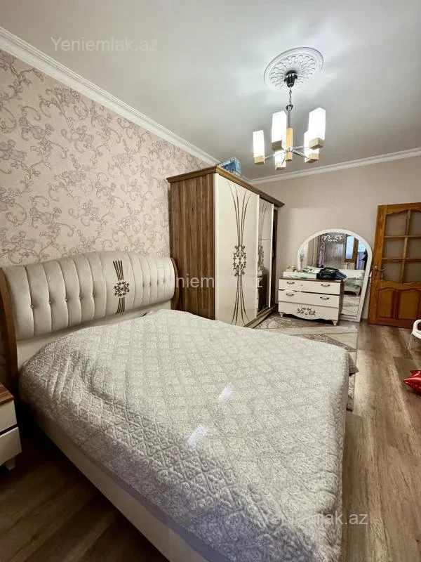 Satılır 3 otaqlı köhnə tikili 85 m²