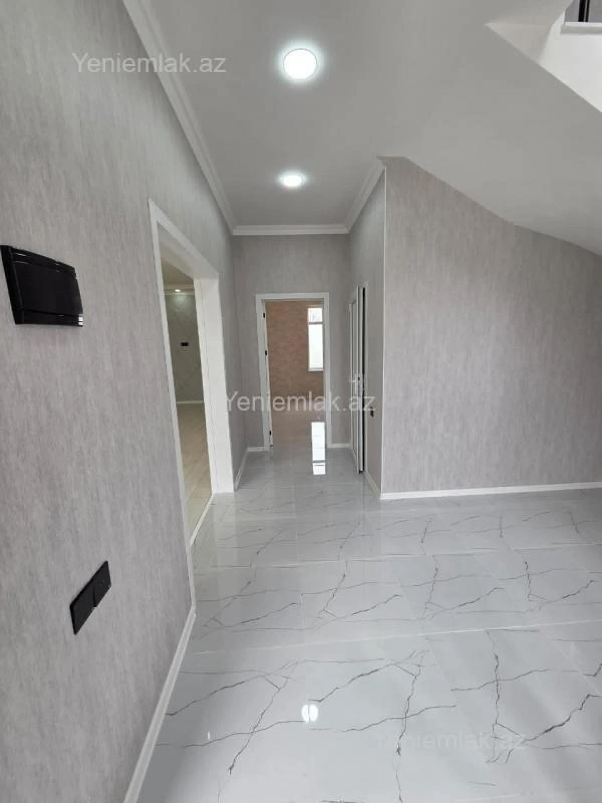 Satılır 4 otaqlı həyət evi 120 m²