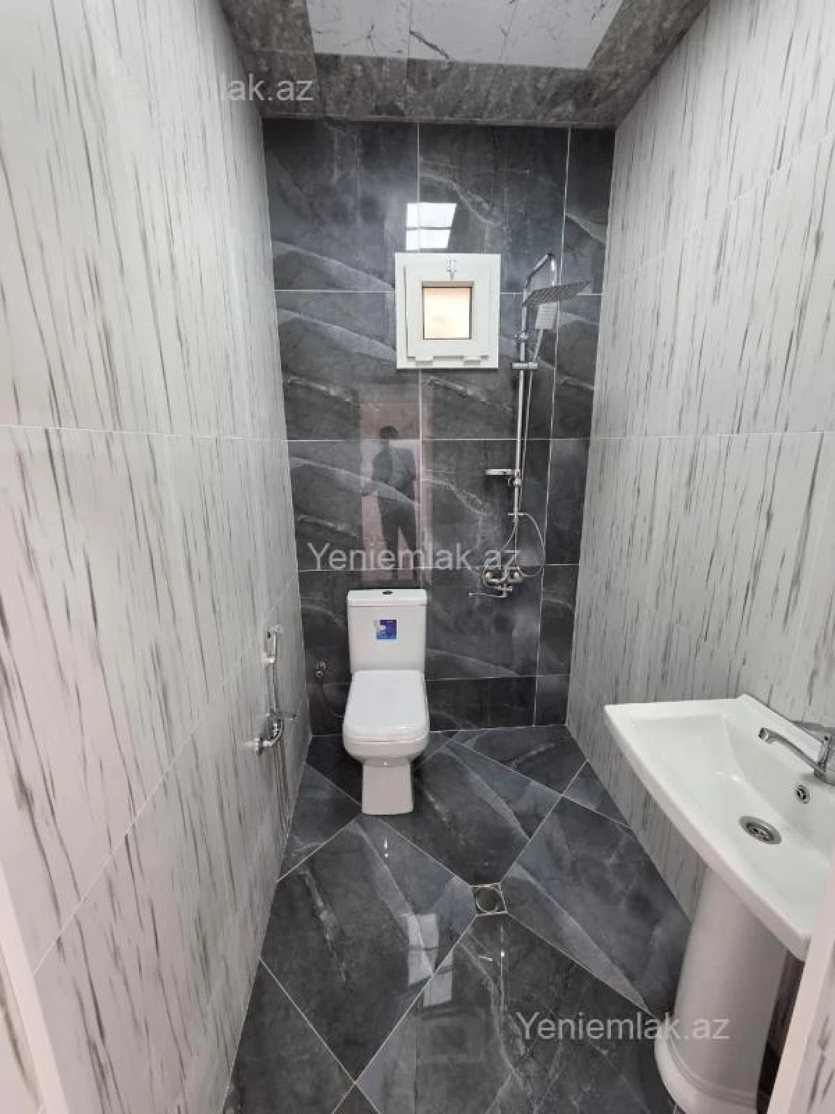 Satılır 4 otaqlı həyət evi 120 m²