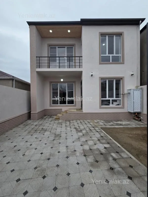 Satılır 4 otaqlı həyət evi 120 m²