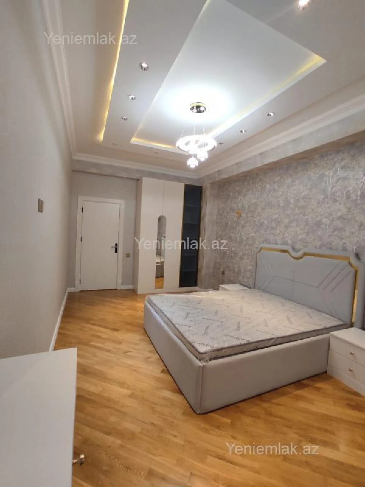 Satılır 2 otaqlı yeni tikili 88 m²