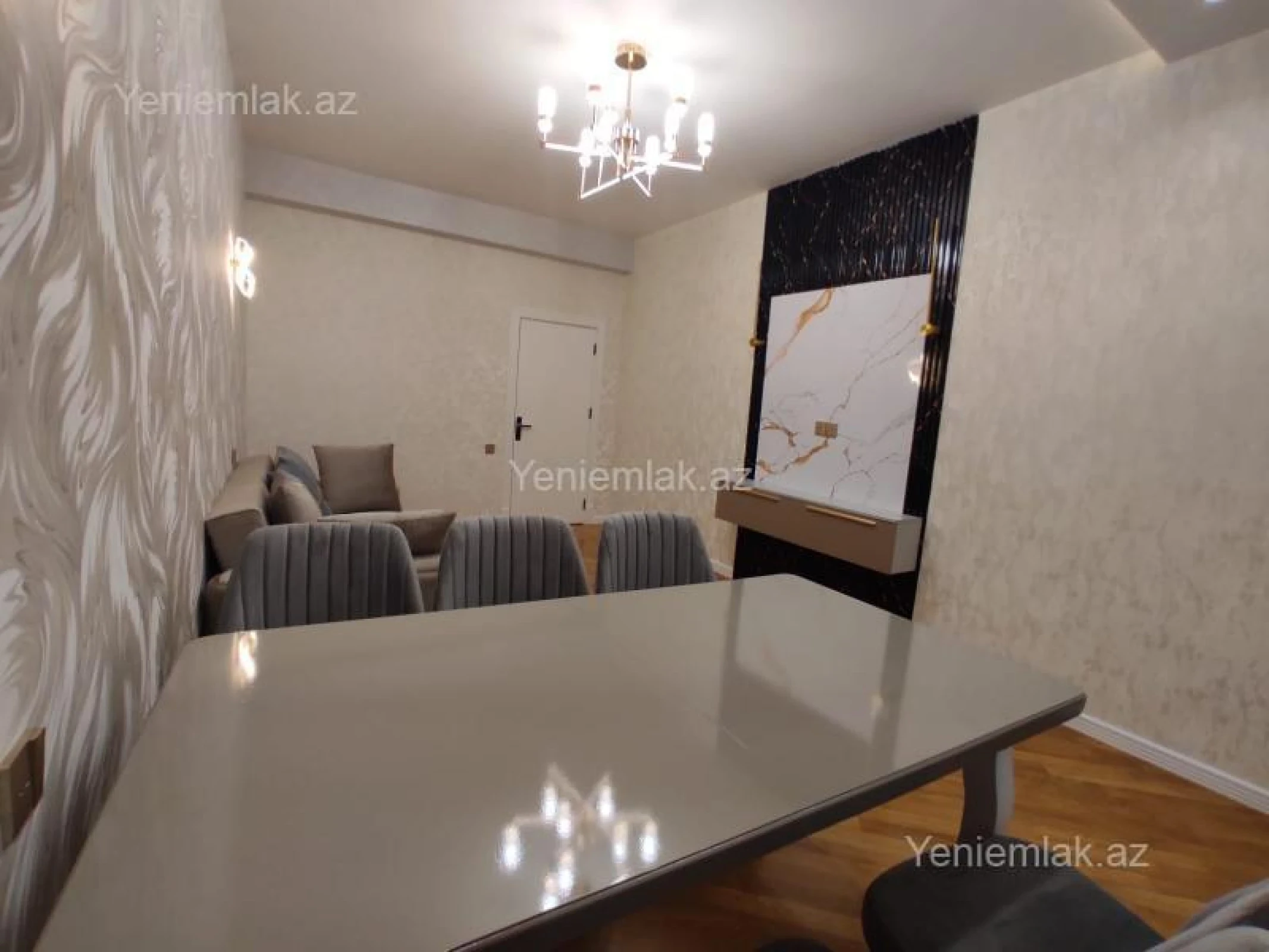 Satılır 2 otaqlı yeni tikili 88 m²
