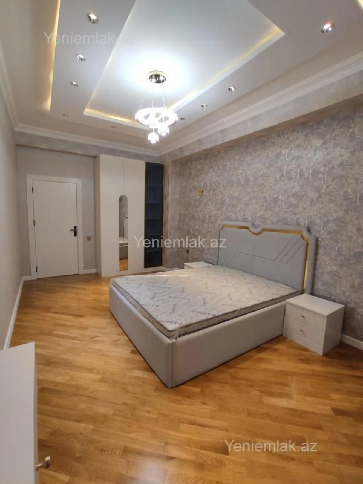 Satılır 2 otaqlı yeni tikili 88 m²