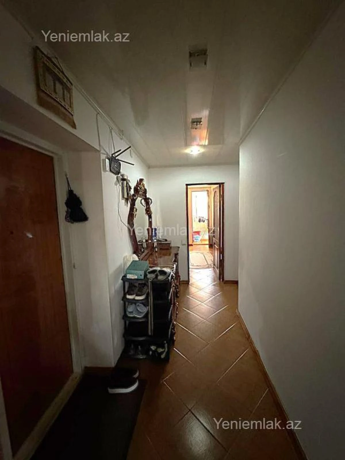 Satılır 3 otaqlı köhnə tikili 90 m²