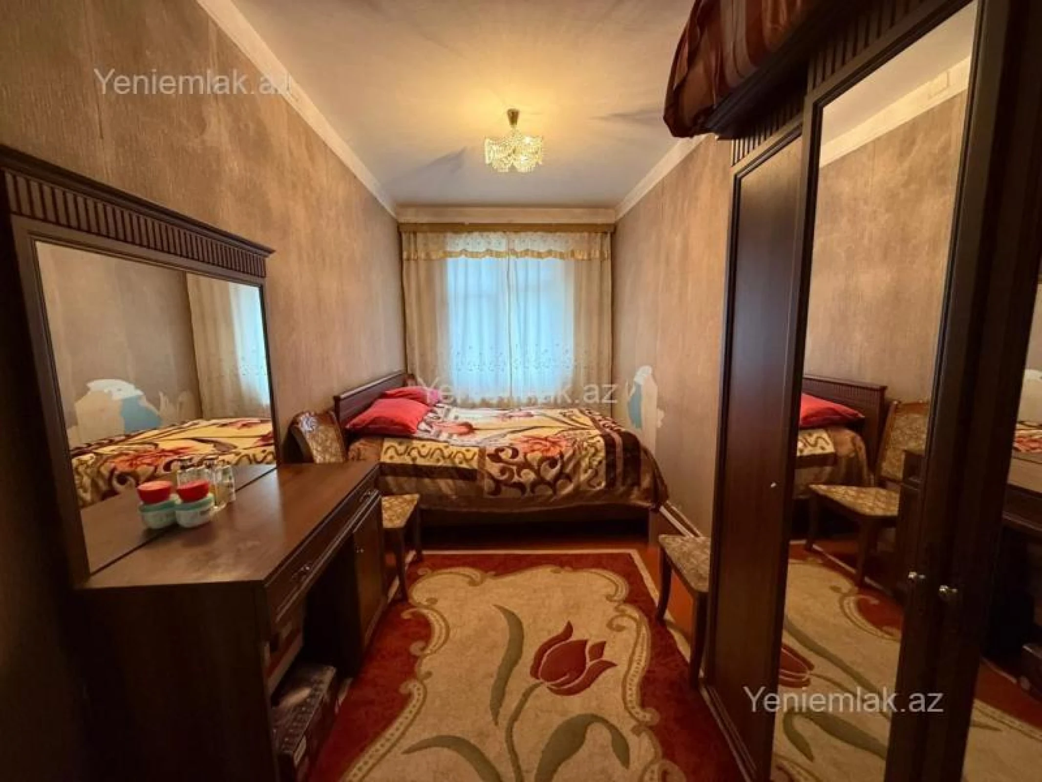 Satılır 2 otaqlı köhnə tikili 50 m²