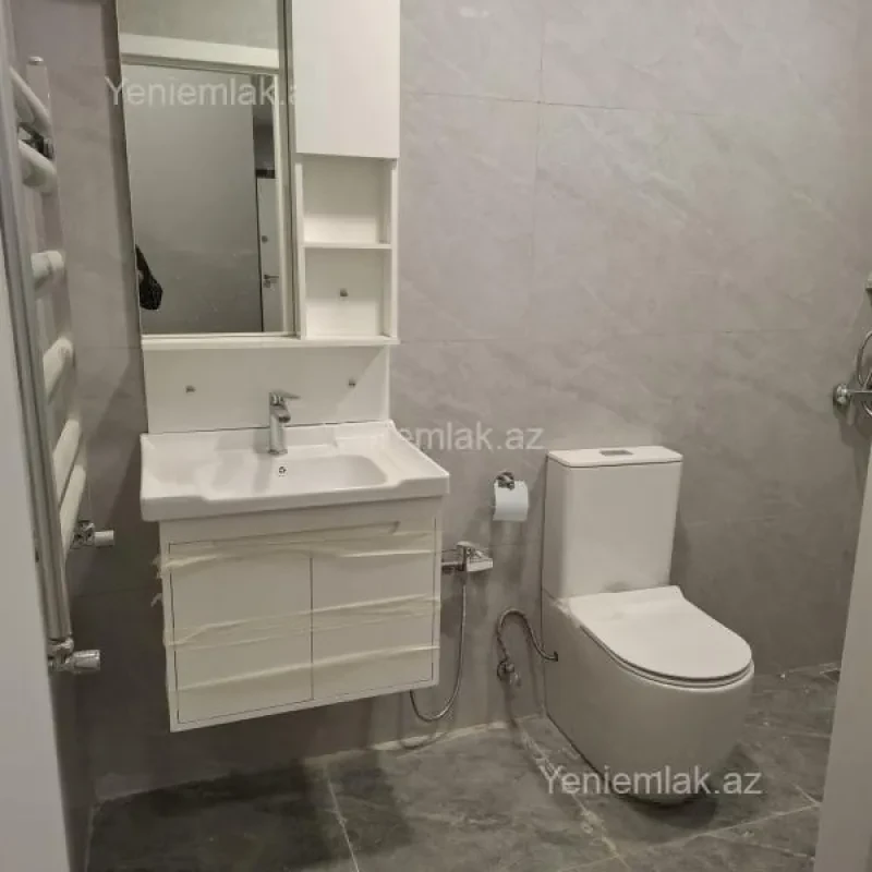 Satılır 2 otaqlı yeni tikili 90 m²
