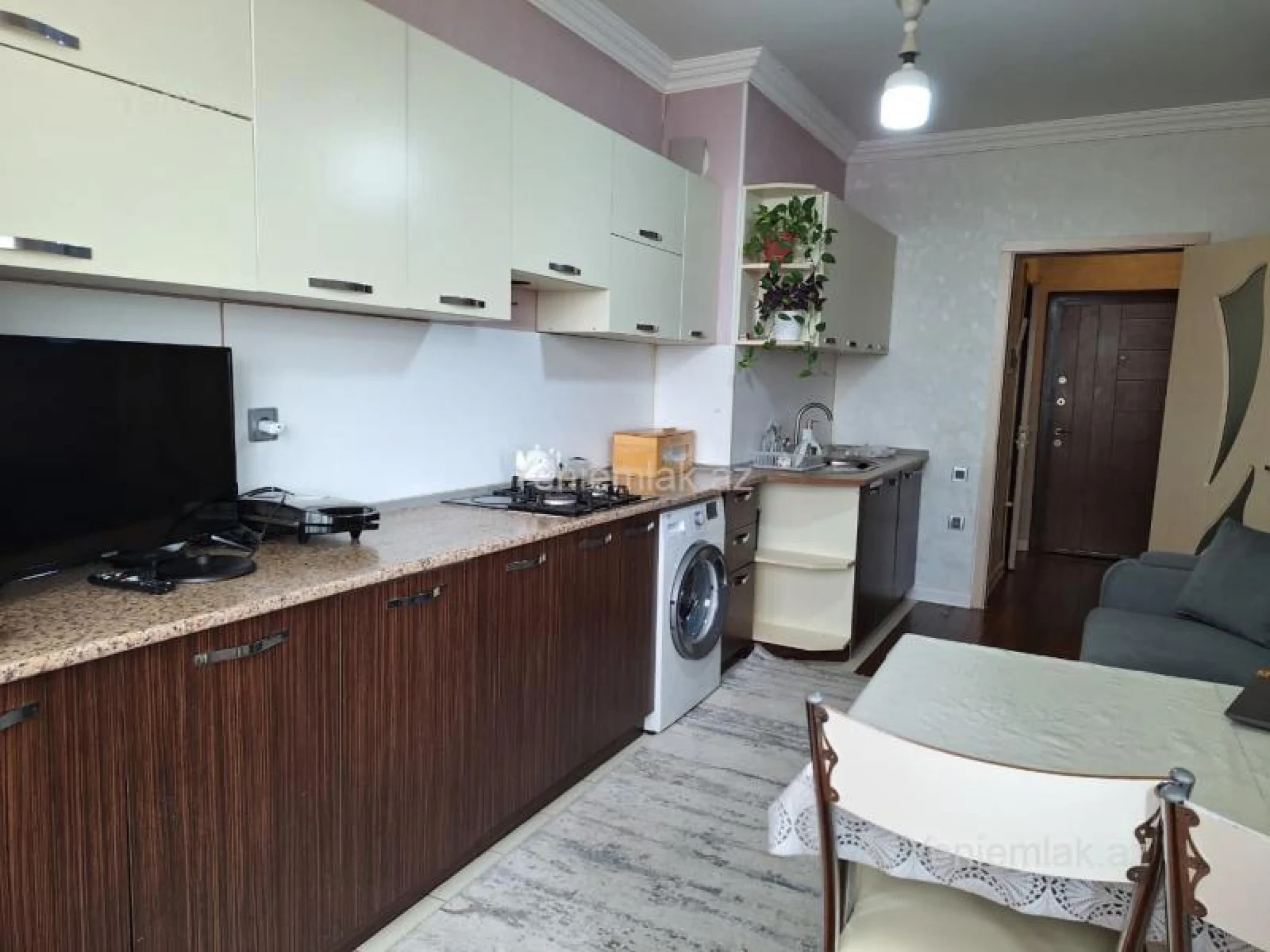 Satılır 2 otaqlı yeni tikili 78 m²