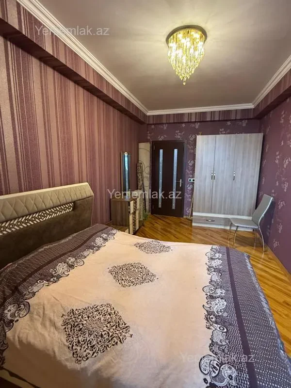 Satılır 2 otaqlı yeni tikili 80 m²