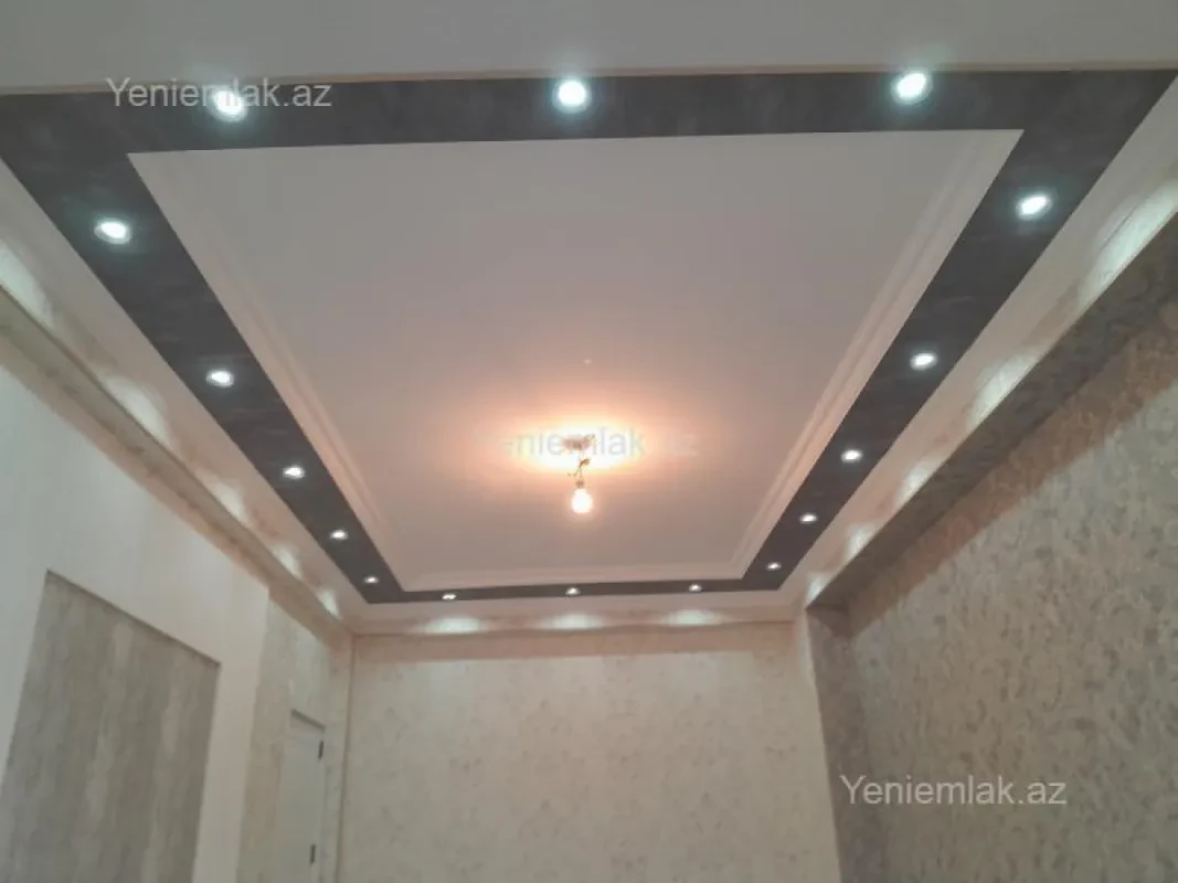 Satılır 2 otaqlı yeni tikili 92.5 m²