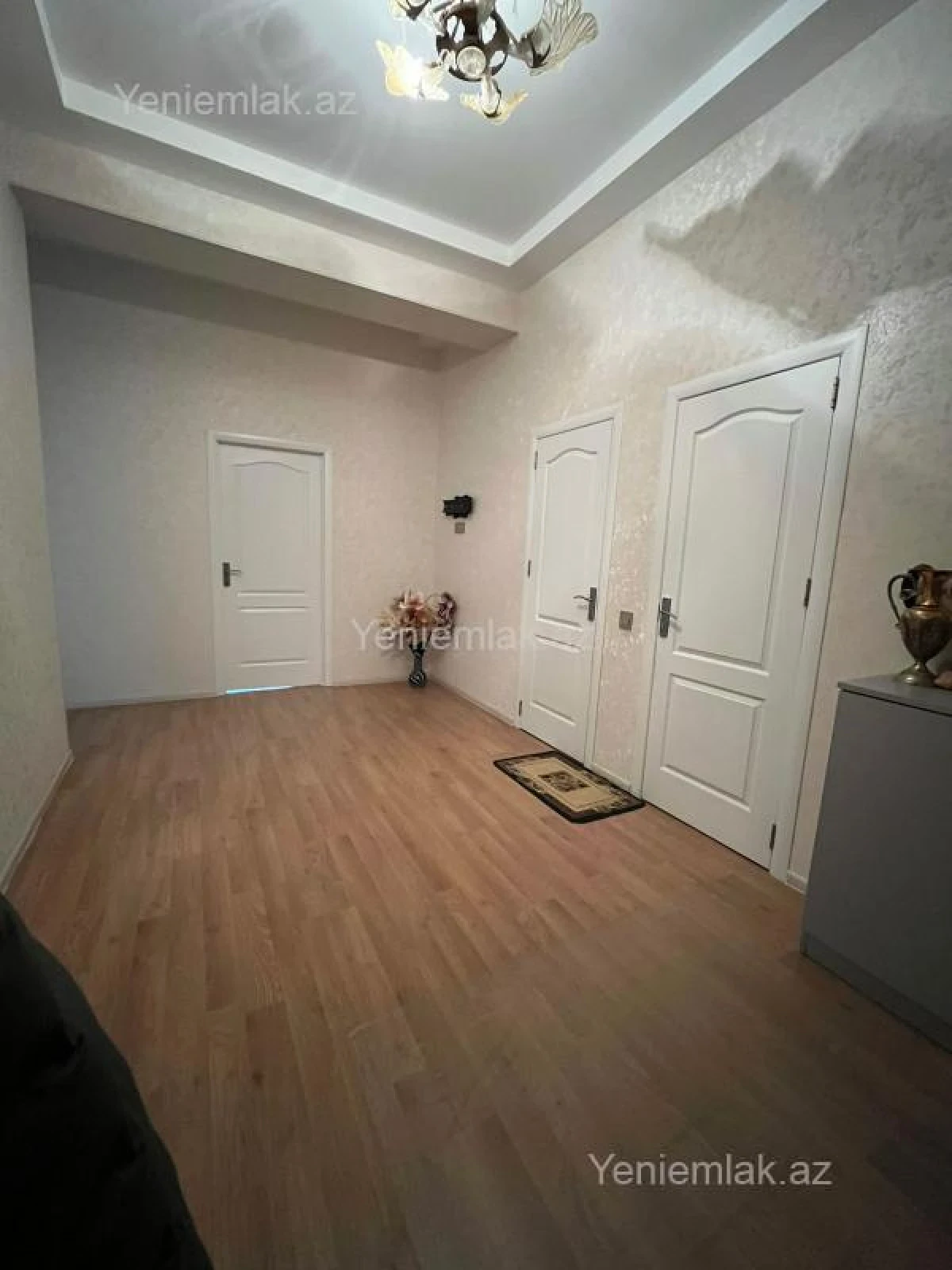 Satılır 3 otaqlı yeni tikili 90 m²