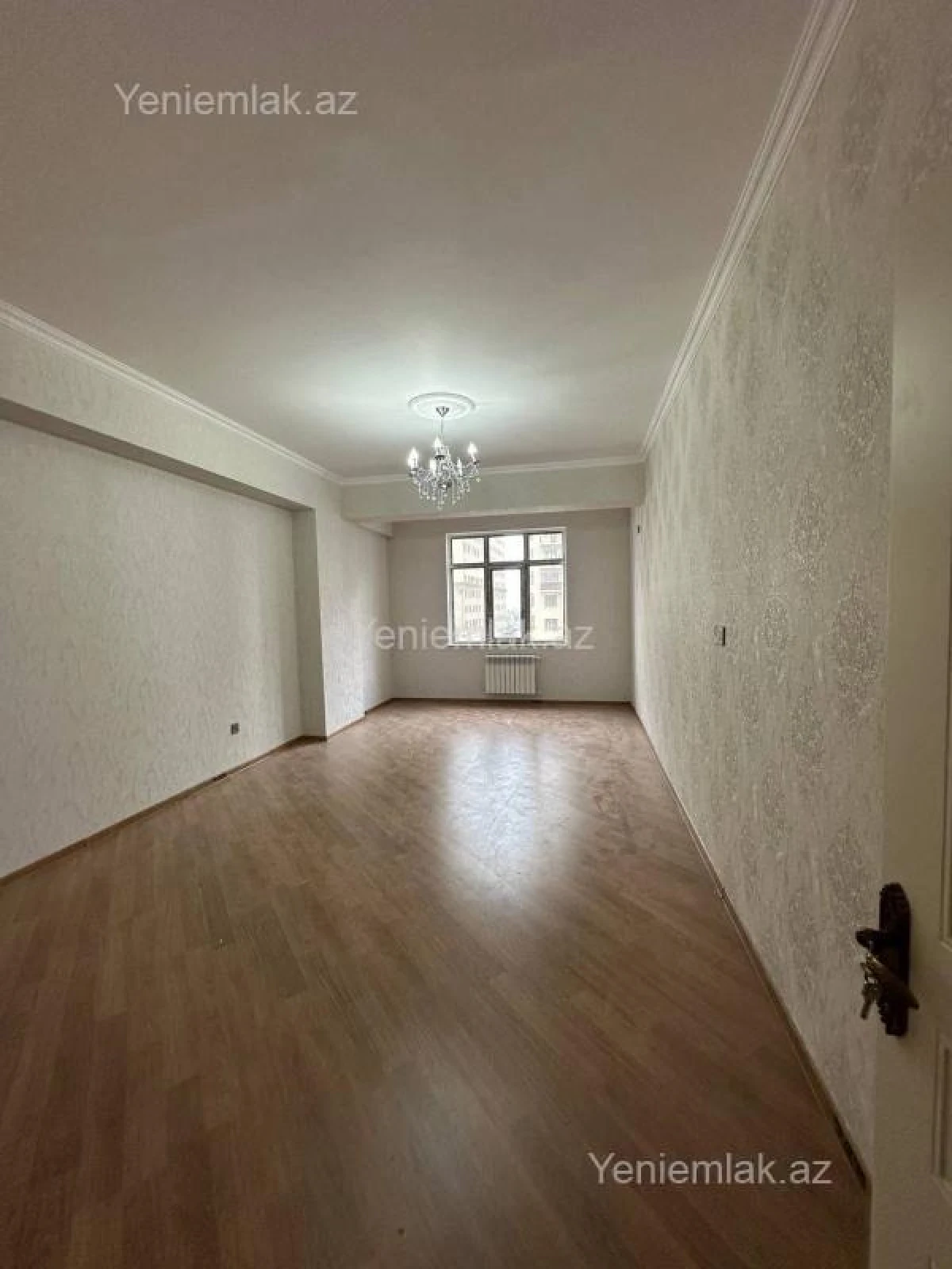 Satılır 3 otaqlı yeni tikili 120 m²
