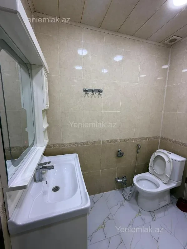 Satılır 2 otaqlı yeni tikili 65.5 m²
