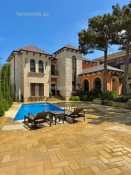 Satılır 5 otaqlı həyət evi 420 m²