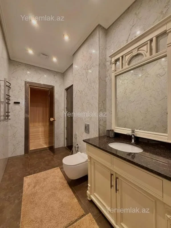 Satılır 5 otaqlı həyət evi 420 m²