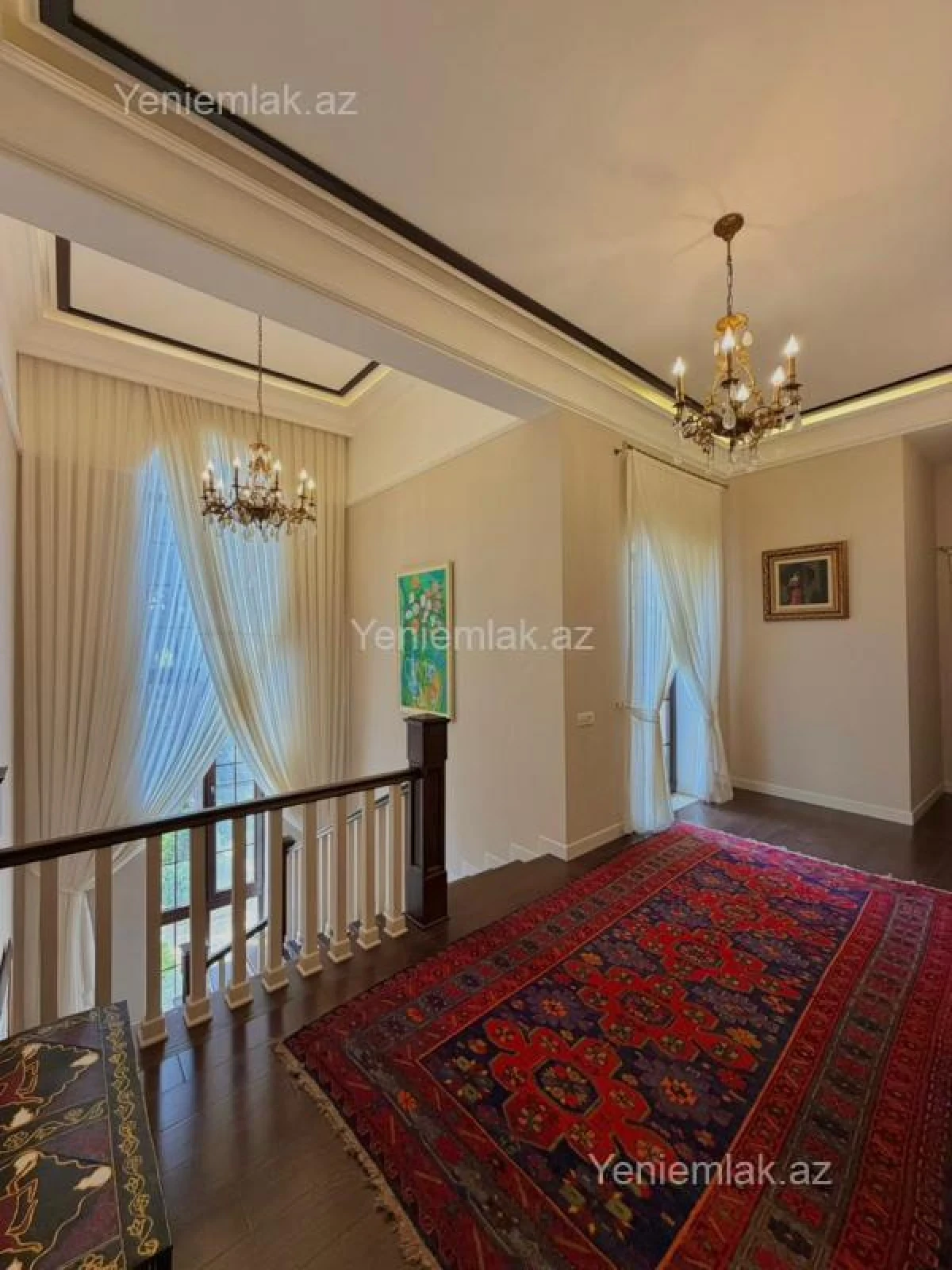 Satılır 5 otaqlı həyət evi 420 m²