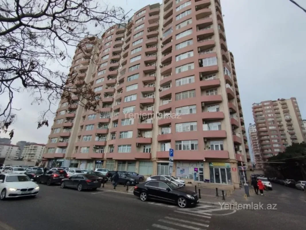 Satılır 1 otaqlı yeni tikili 64 m²