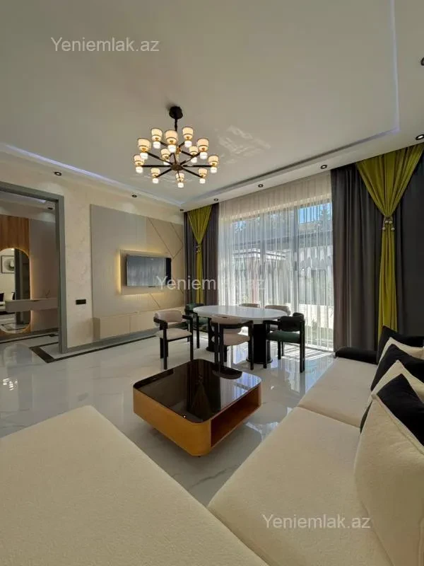 Satılır 4 otaqlı həyət evi 175 m²