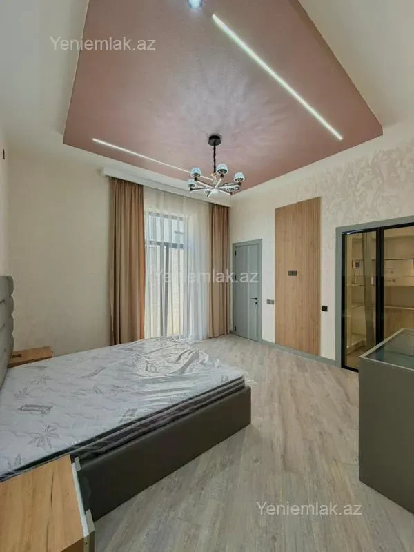 Satılır 4 otaqlı həyət evi 175 m²