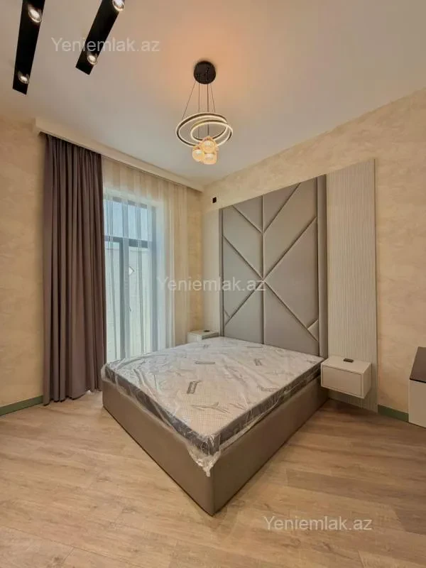 Satılır 4 otaqlı həyət evi 150 m²