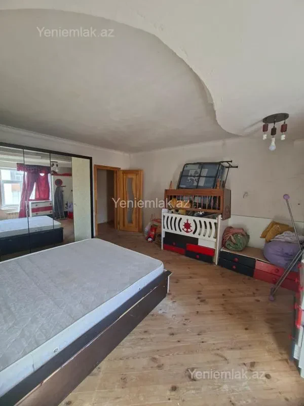 Satılır 2 otaqlı yeni tikili 70 m²