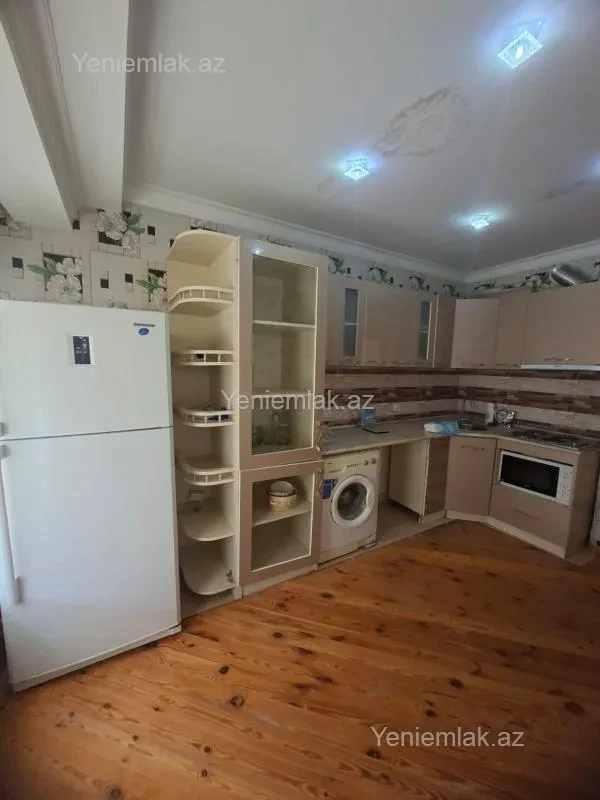 Satılır 2 otaqlı yeni tikili 70 m²